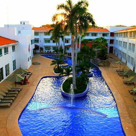 Hotel La Isla Huatulco Exterior foto